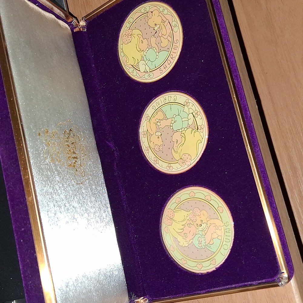 Precious Moments 1993 & 1994 Collectors Club Coins.  NIB